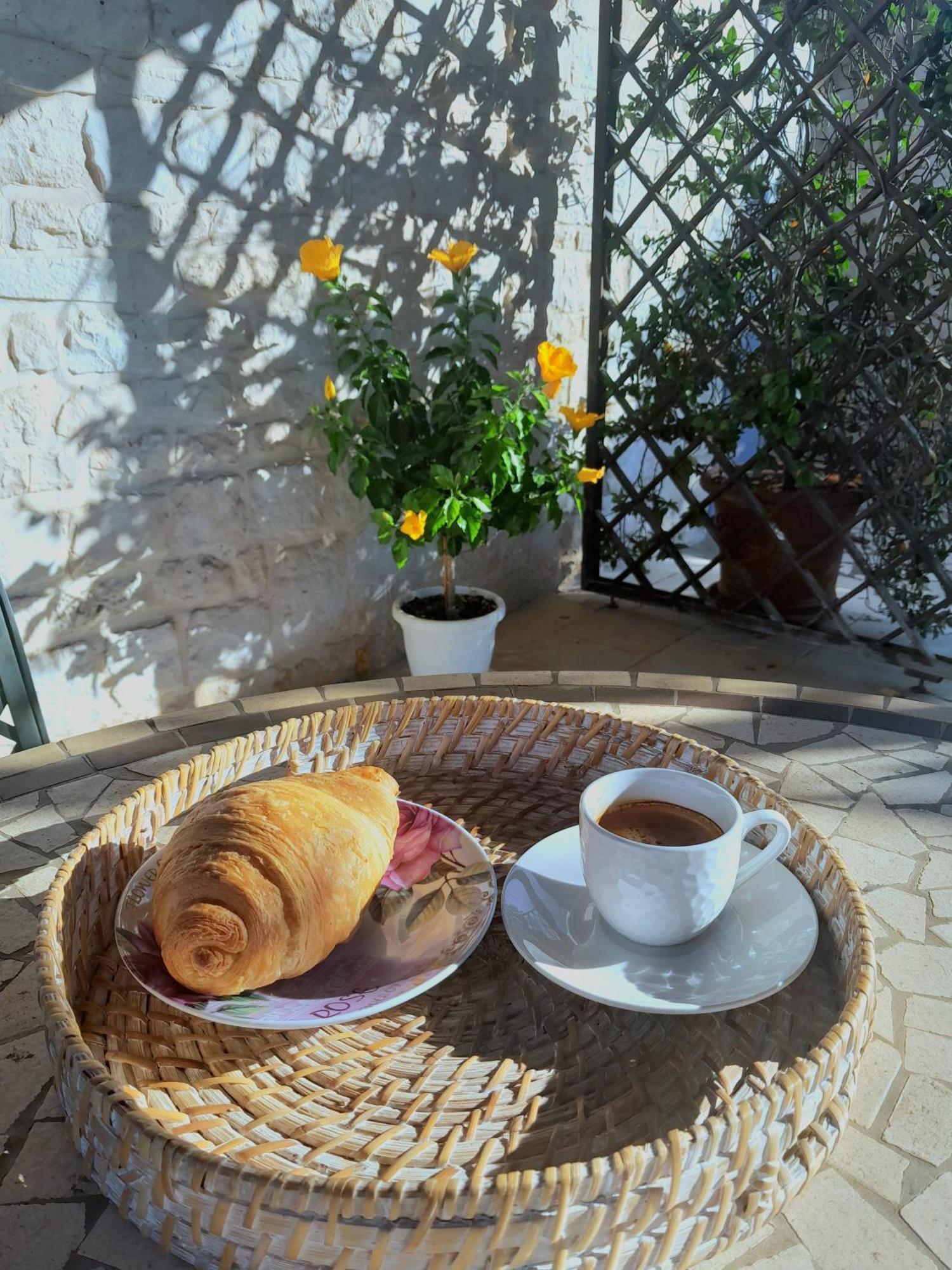 La Rosa Dei Trulli B&B Alberobello Eksteriør billede